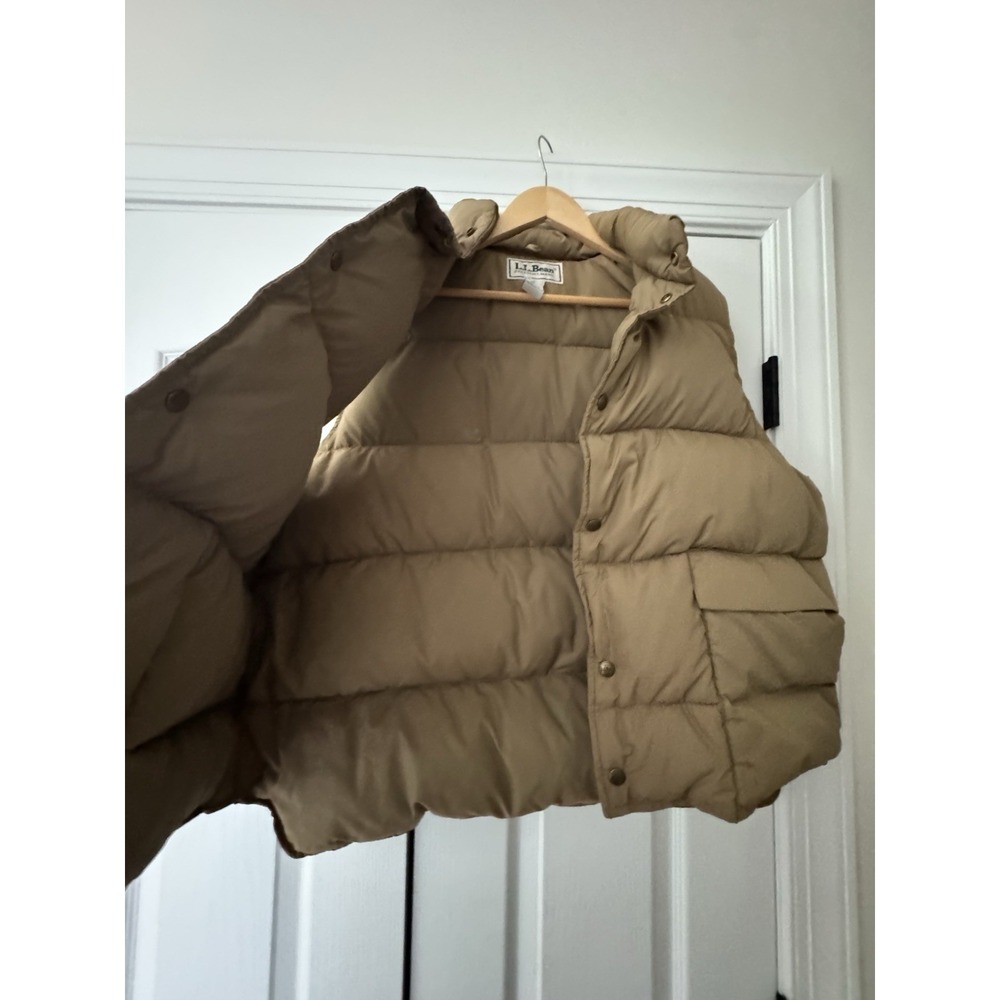 Vtg L.L. Bean Men's Down Filled Nylon Puffer Vest Khaki Tan Buttons Outdoors XXL - Picture 2 of 4